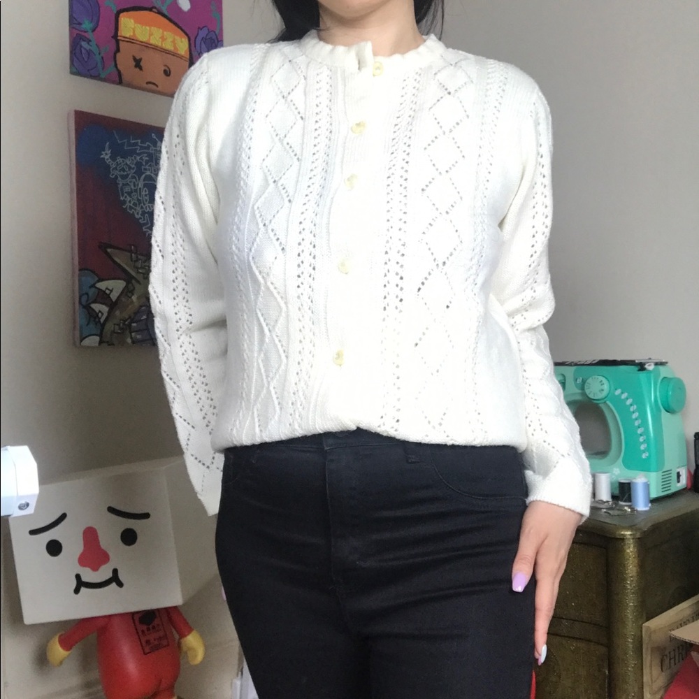 Sherry Gale Cream / White Knit Cardigan